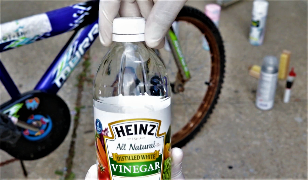 Rust Remove from bike with Vinegar 