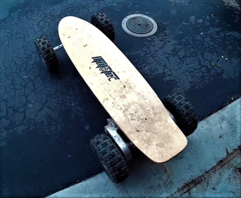 MotoTec Electric Skateboard