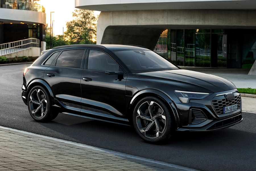 Audi Q8 e-tron (US) review