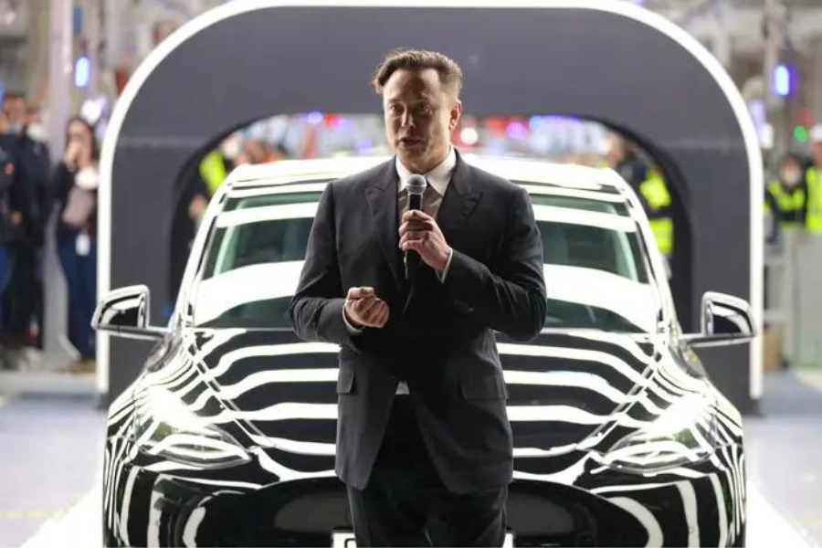 Elon Musk Super Bullish on Chinese Electric Car Companies
